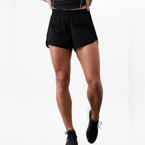 Athleta Mesh Racer Run 4” Shorts Black, size S, like new!
